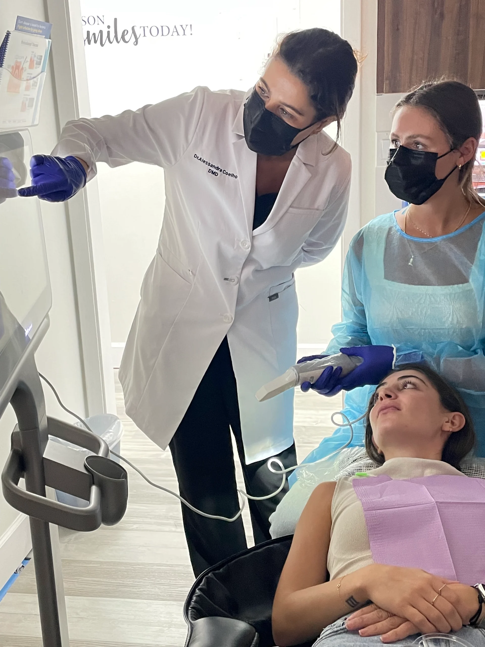 Dental Treatment by Plantation Dentist